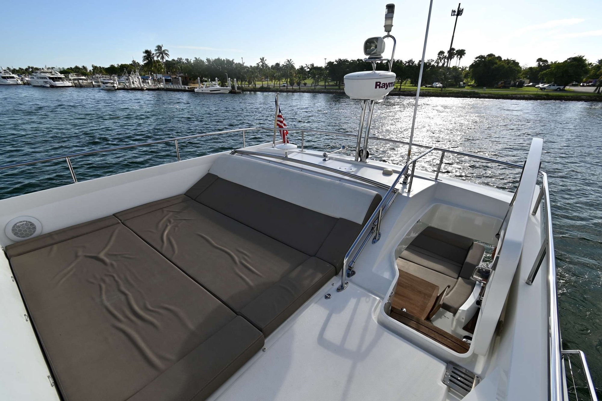 60-prestige-yacht-14