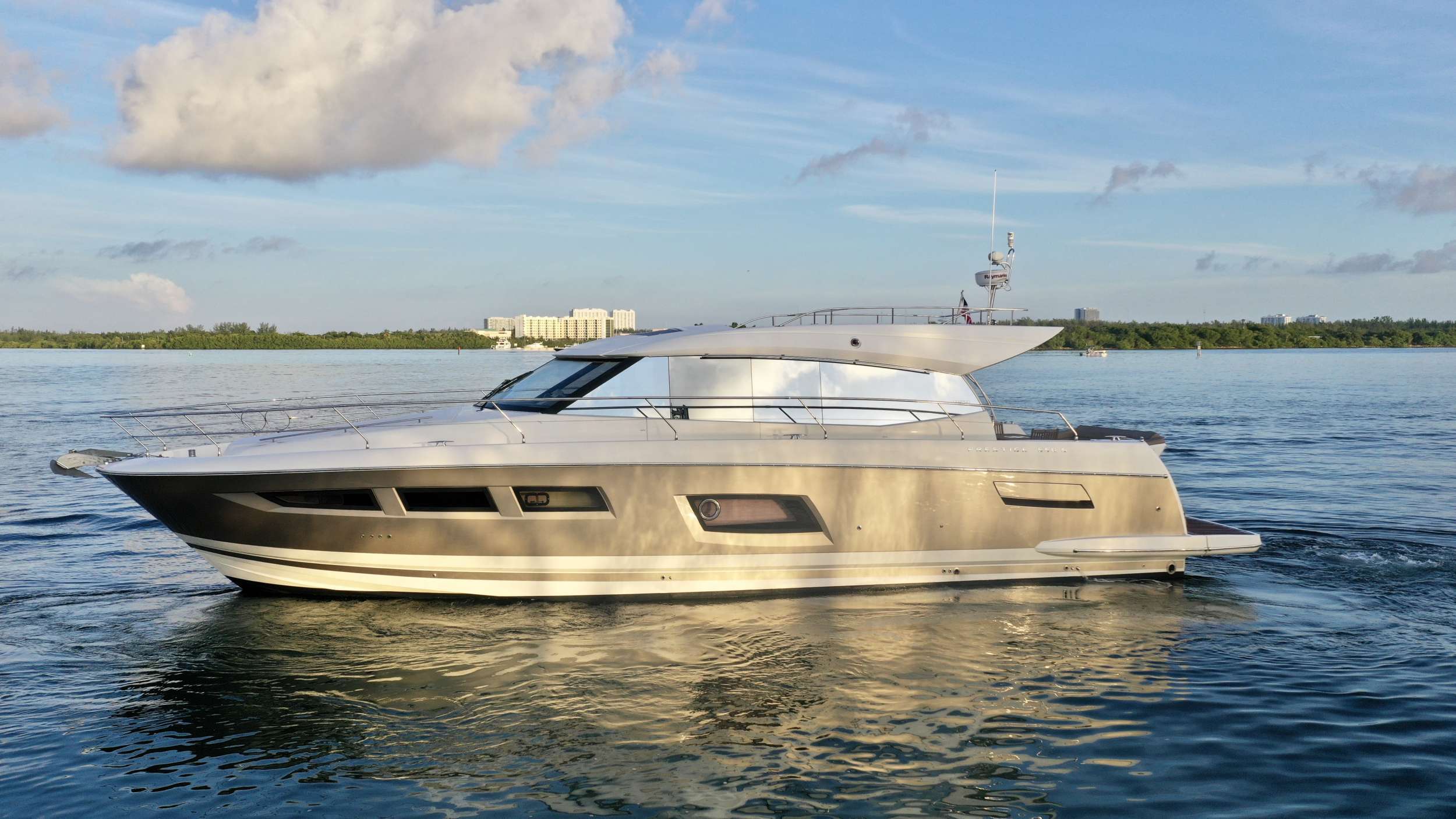 60-prestige-yacht-16