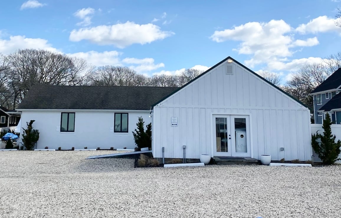 Hamptons Office Rental | Yacht Hampton Marina | 51 Pine Neck Ave | Sag Harbor | New York