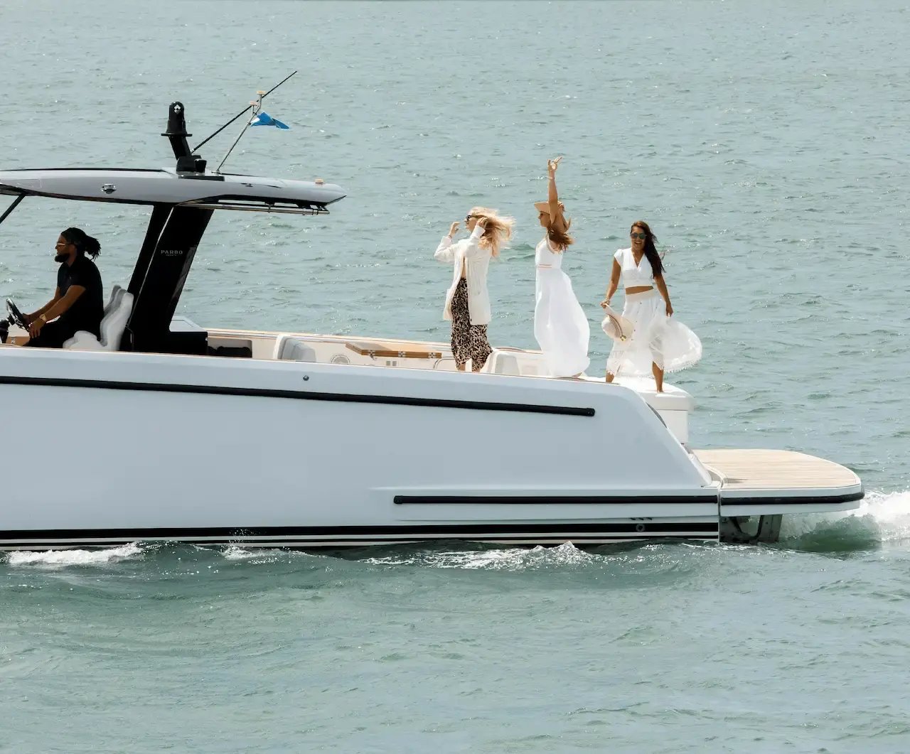Yacht Hampton Marina | 51 Pine Neck Ave | Sag Harbor | New York | 11963