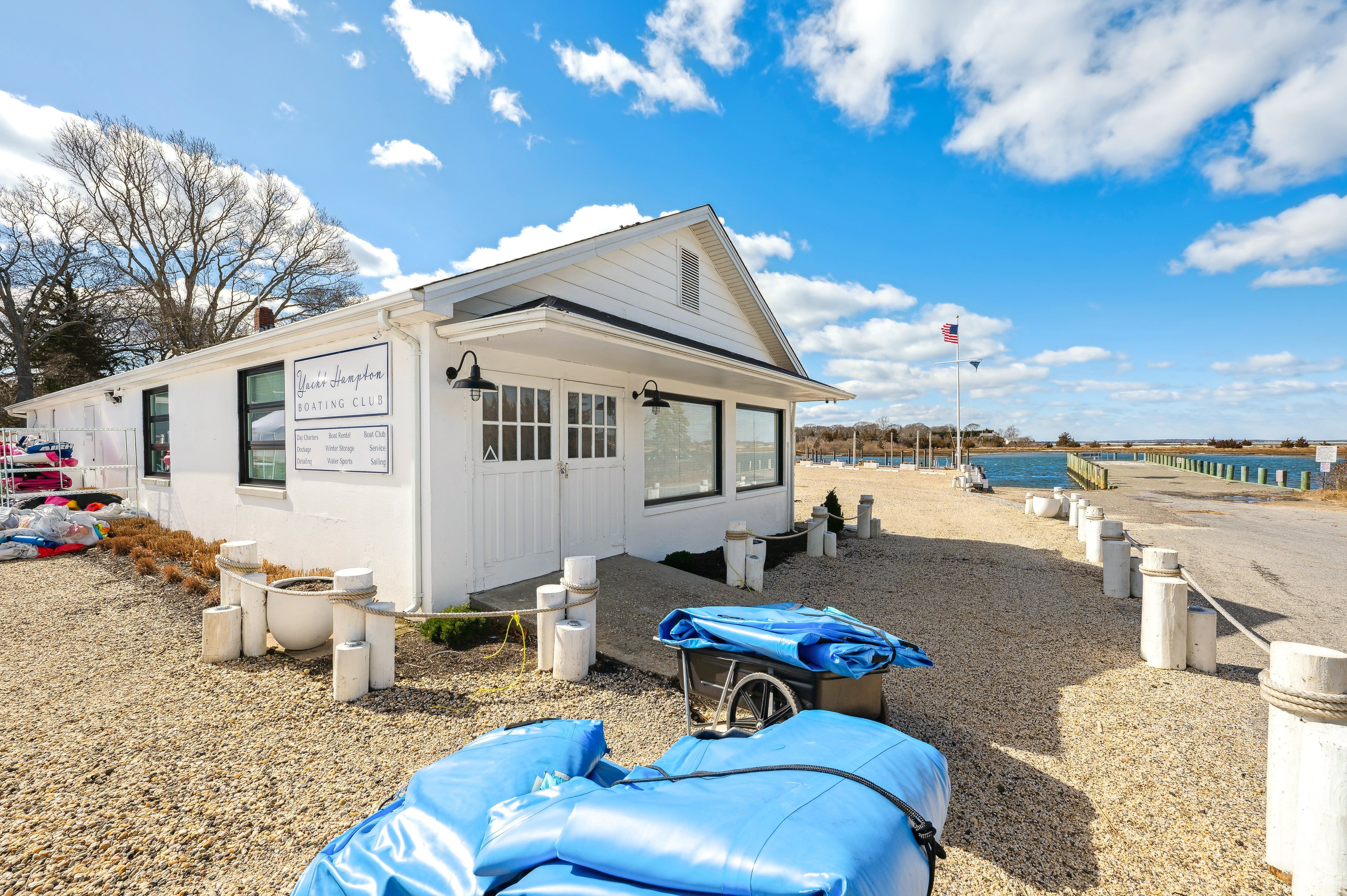 Yacht Hampton Marina | 51 Pine Neck Ave | Sag Harbor | New York