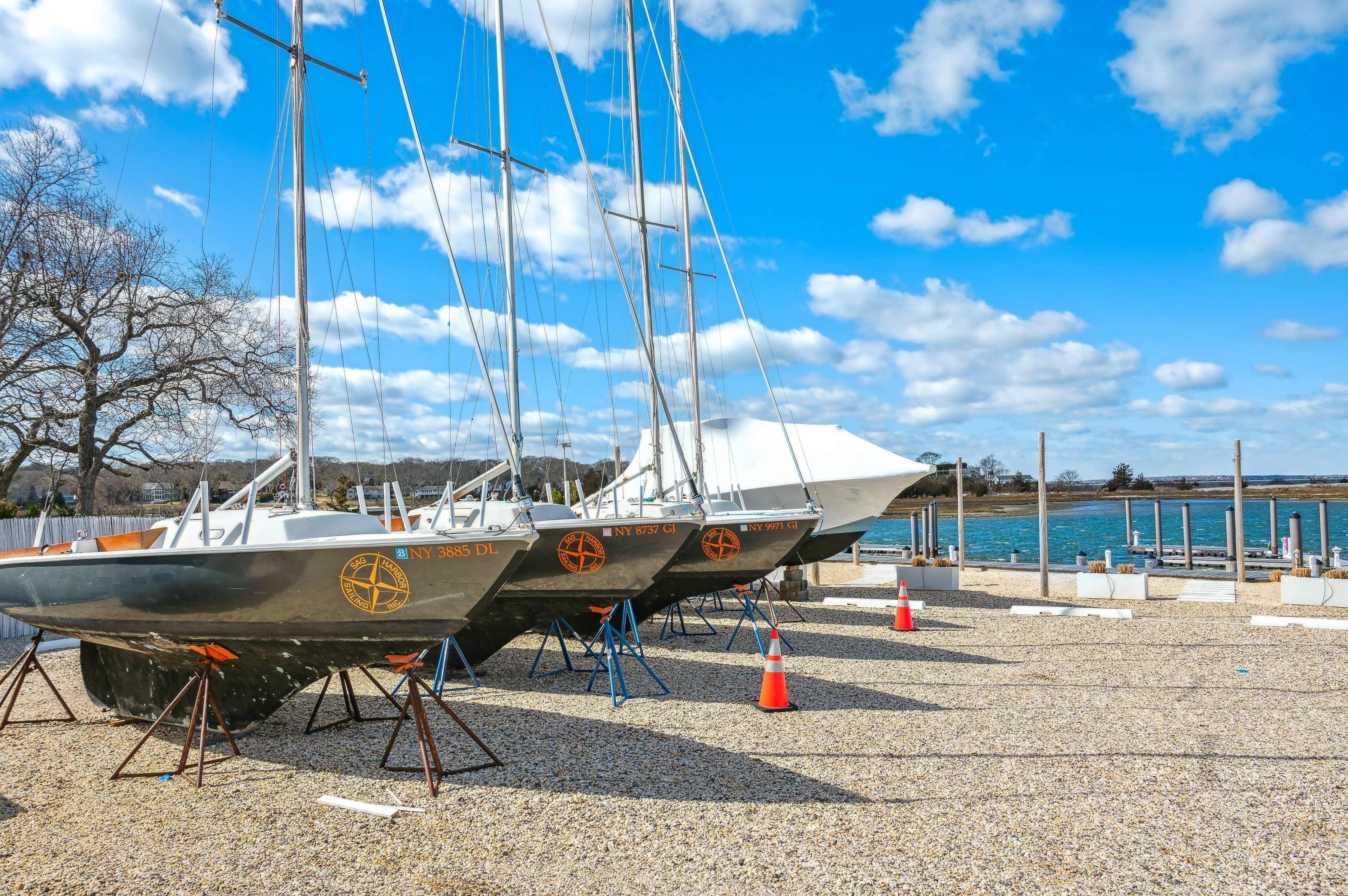Yacht Hampton Marina | 51 Pine Neck Ave | Sag Harbor | New York | 11963