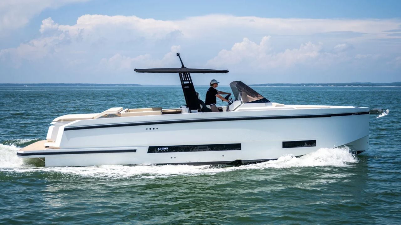 yacht-rental-in-west-palm-beach-guide