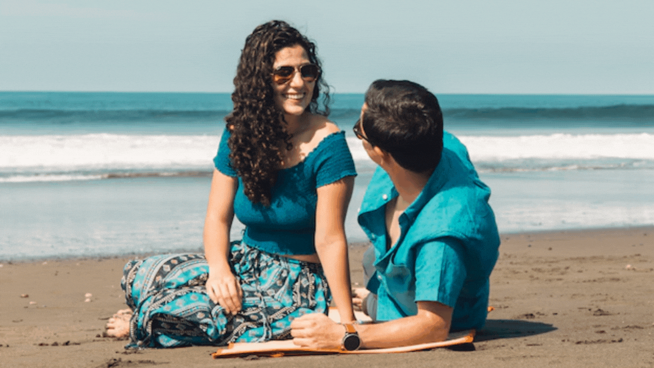 httpswww.freepik.comfree-photocouple-sea-beach_4360517.htm#fromView=search&page=1&position=0&uuid=7925ce6e-ba15-4791-ac72-cfe4dda75a80&query=Top+Things+to+Do+in+Delray+Beach+This+Weekend+for+Coupl