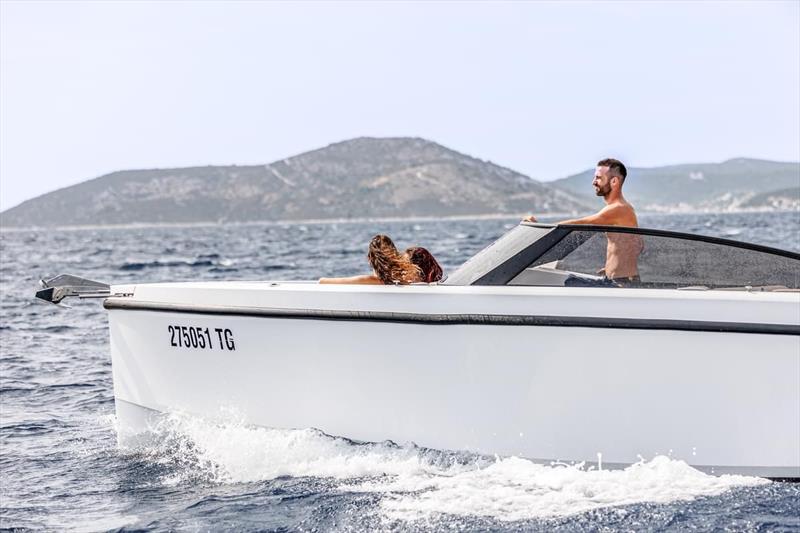 Electric Boats | Sustainable Boating | Eco-Friendly Yachts